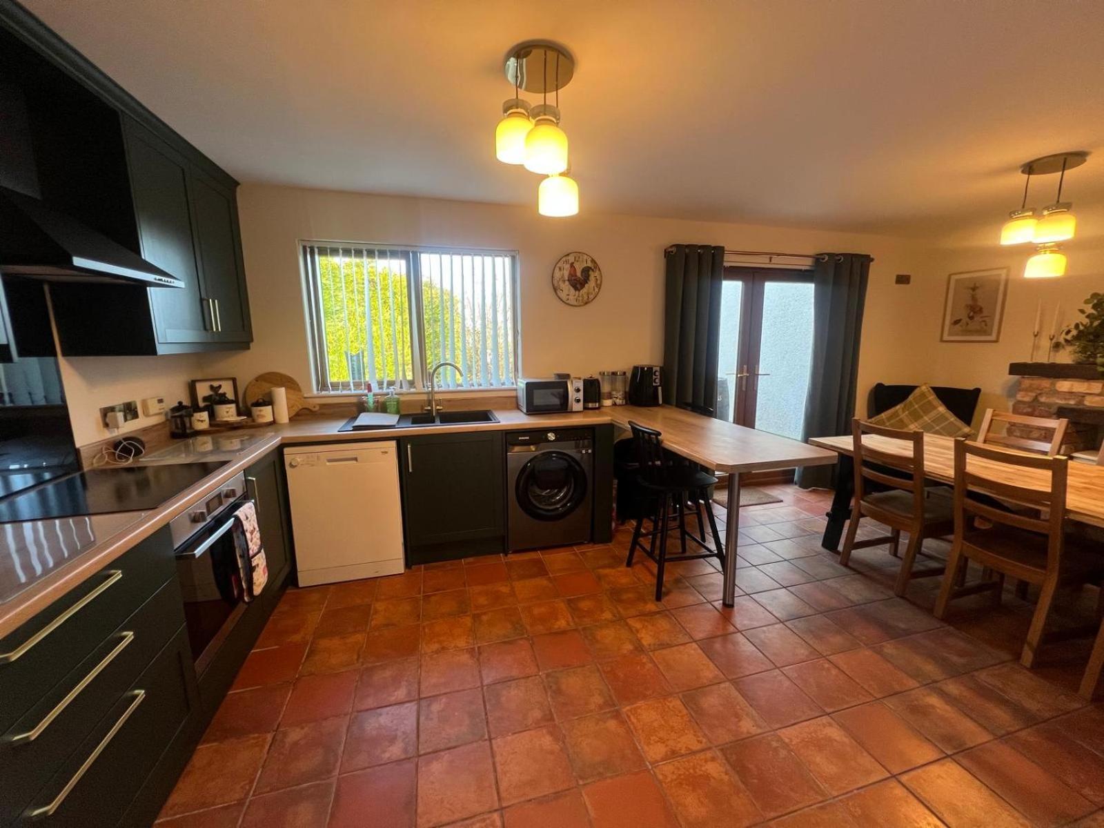 Whitepark Cottage - Your Home Away From Home Ballycastle Exteriér fotografie